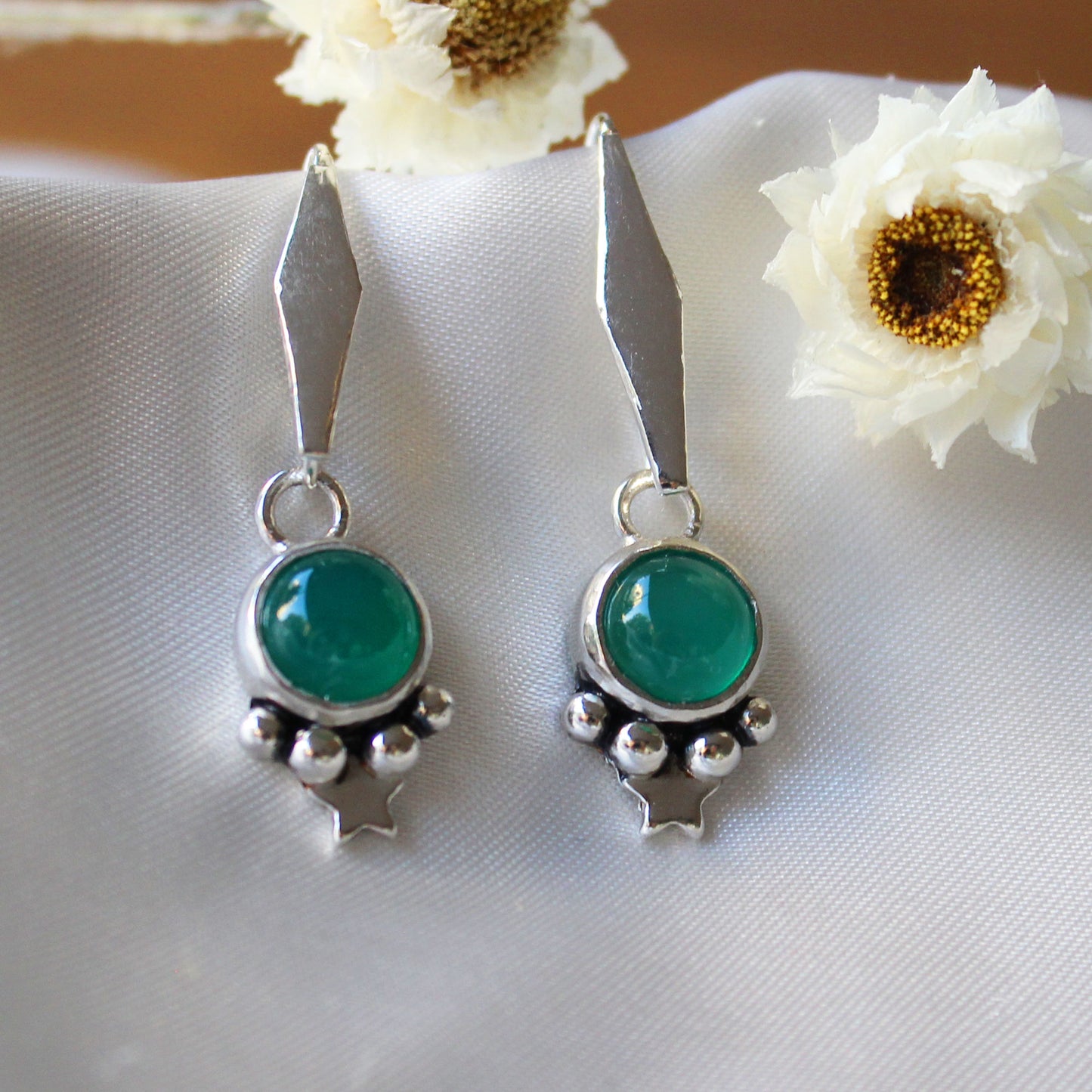 Aros mini Stars Piedra Onix verde