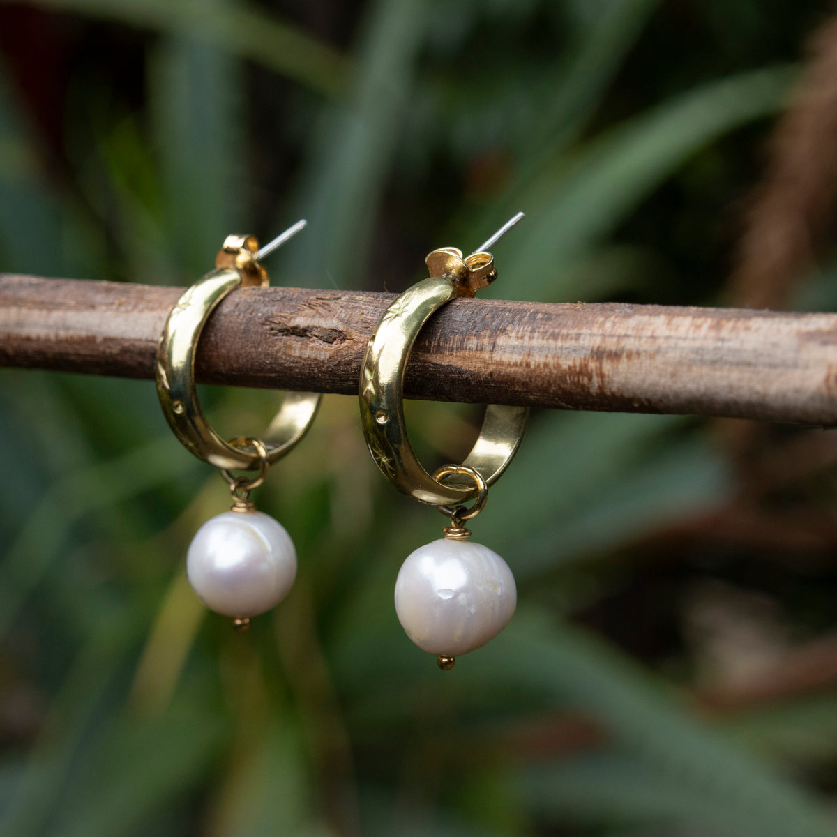 Argollas cósmicas bronce